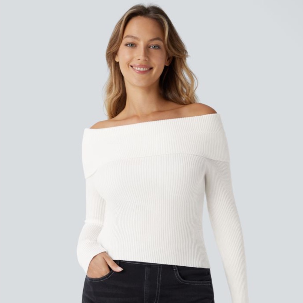 HALARA Off-Shoulder White Sweater